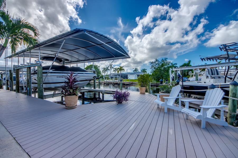 80-Dock-Boat-House